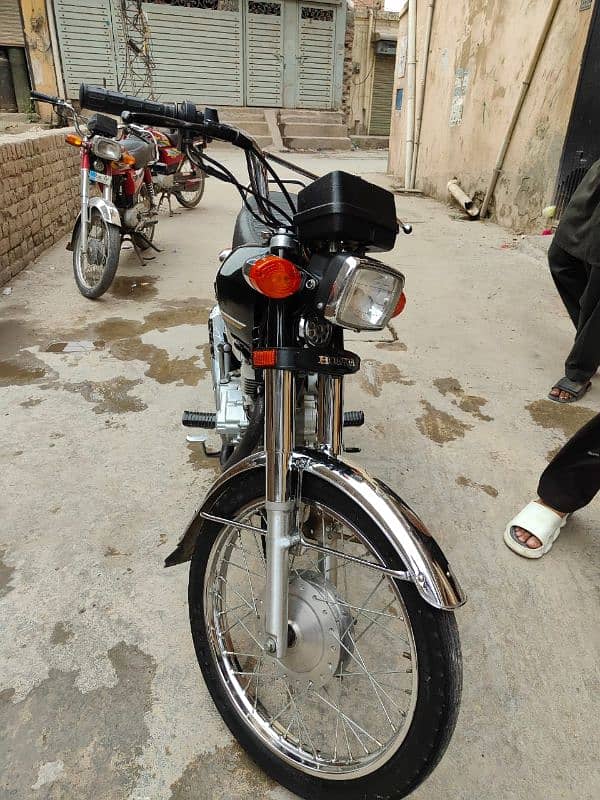 2019/2020 model hy 3