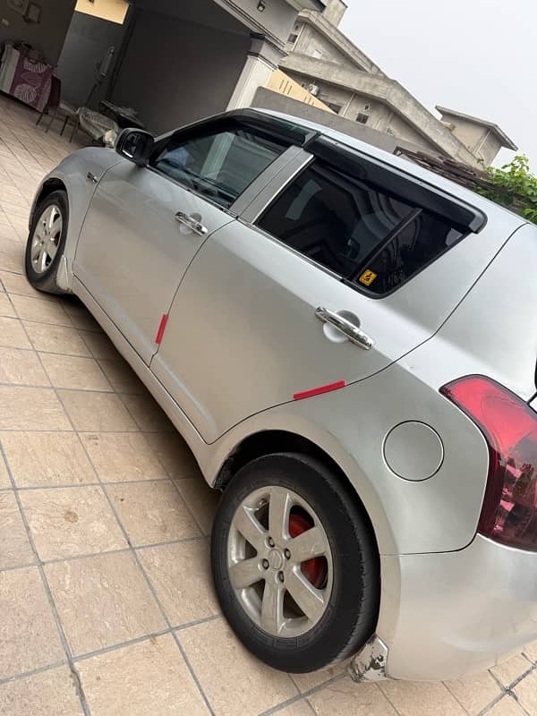 Suzuki Swift 2011 4