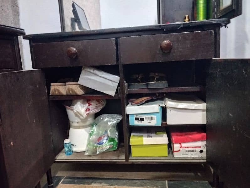 Dressing Table For Sale 1