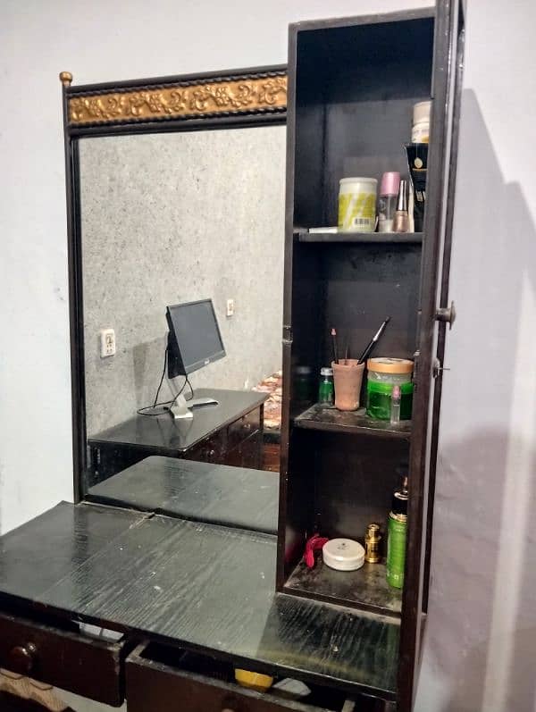 Dressing Table For Sale 2