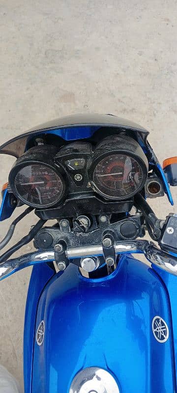 Yamaha YBR 125 | Model 2017 | TOTAL GENIUN 1