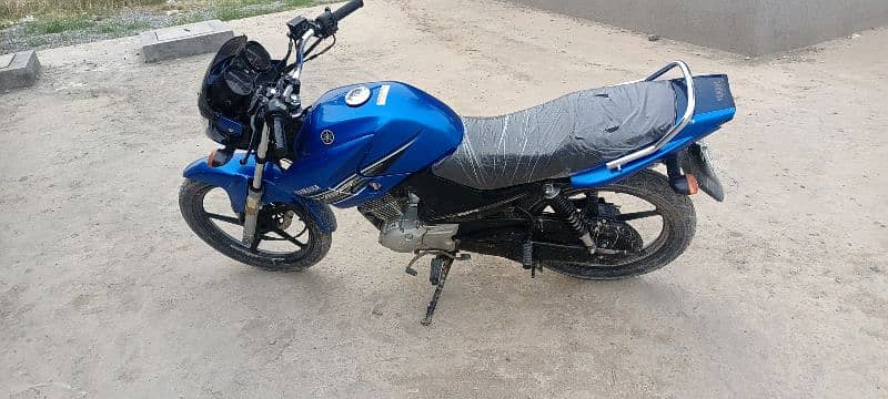Yamaha YBR 125 | Model 2017 | TOTAL GENIUN 6