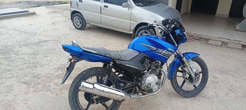 Yamaha YBR 125 | Model 2017 | TOTAL GENIUN 9