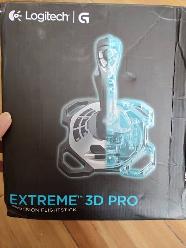 Logitech Extreme 3D Pro Joystick 1