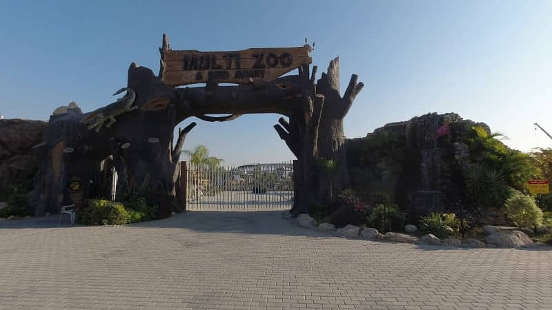 35x70 = 10 Marla Plot For Sale In Block C B-17 11
