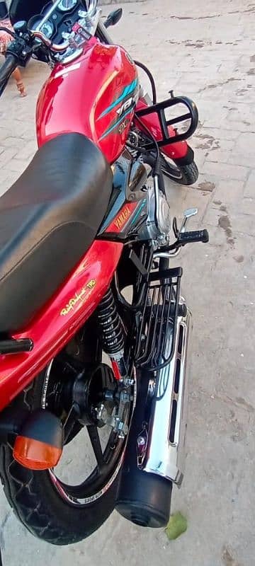 YAMAHA 125 2