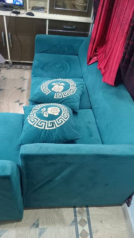 L shape Velvet Sofa Beautiful Colour with 5 Cushions 2