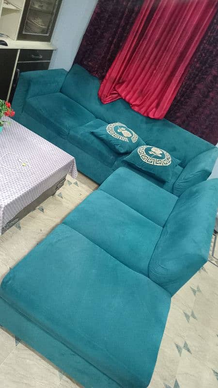 L shape Velvet Sofa Beautiful Colour with 5 Cushions 4
