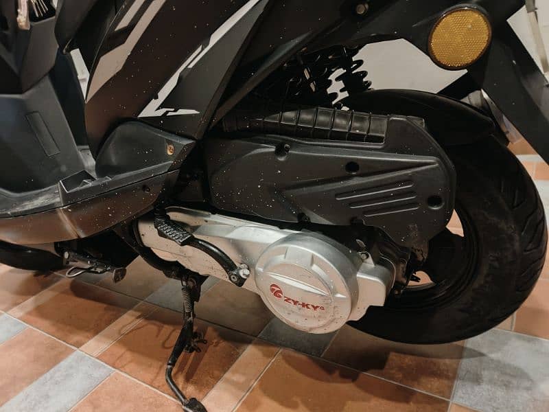 GYGUNSZ SCOOTY 100CC | MODEL 2022 | TOTAL GENIUN 8