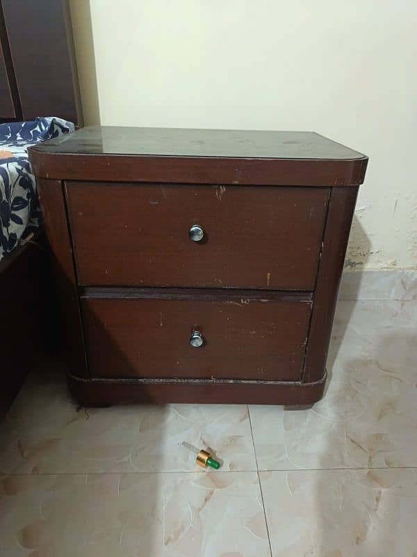 Dressing Table with 2 Drawers 3