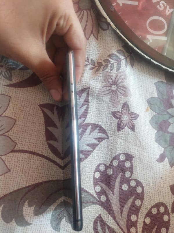 OnePlus 7t with charger pta proved only olx chat 6