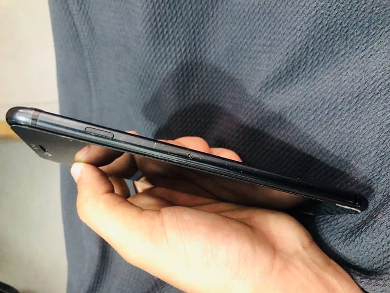 IPhone 7 plus PTA approved 3