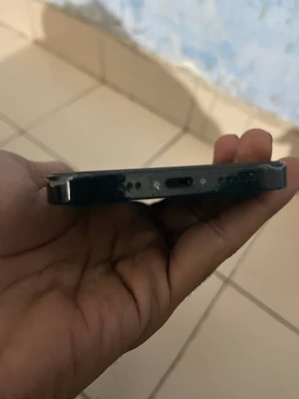 iphone 13 JV Waterpack 1