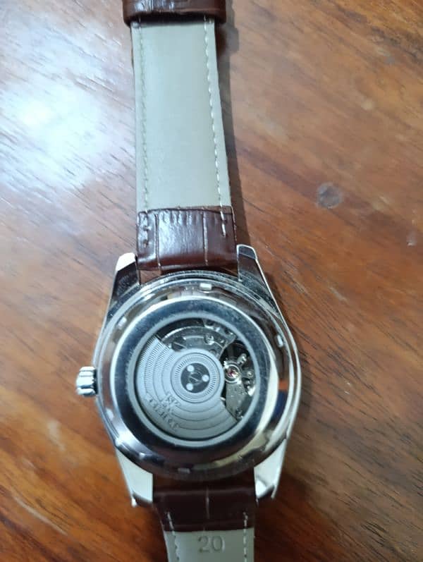 Automatic watche, can be used for everything 1