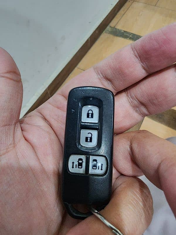 Honda N Box Custom full option 2014 6