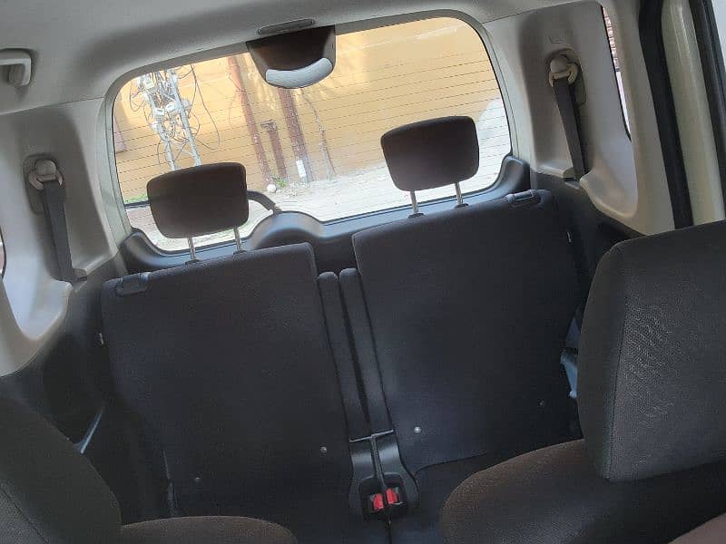 Honda N Box Custom full option 2014 8