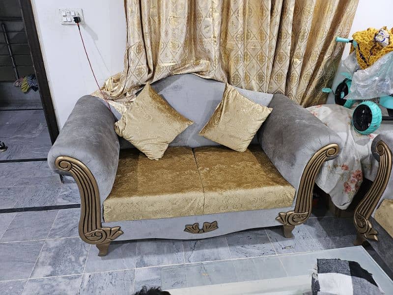 muje apna sofa set sale krna use ni hai condition saf 3 2 1 2