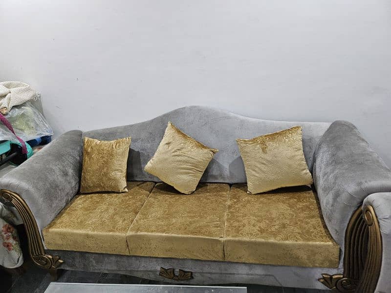 muje apna sofa set sale krna use ni hai condition saf 3 2 1 3
