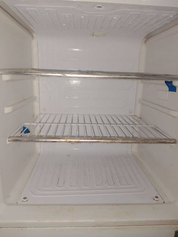 Used Refrigerator Ruba 3
