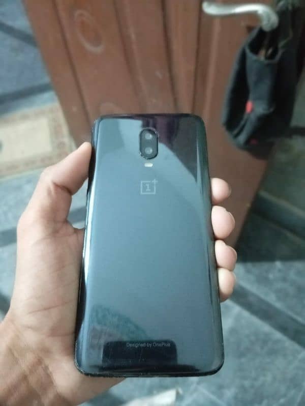One Plus 6t 8/128. PTA Approved double sim 2