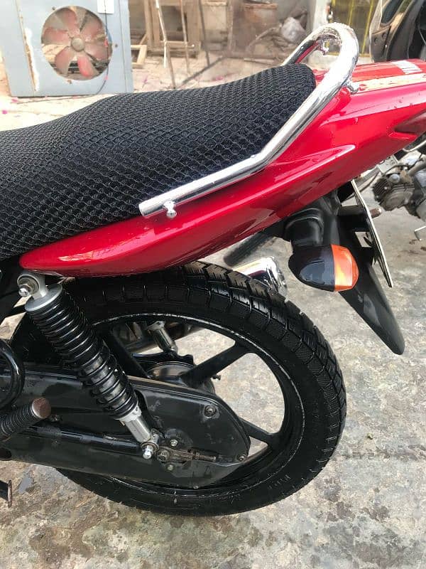 yamaha bike 8