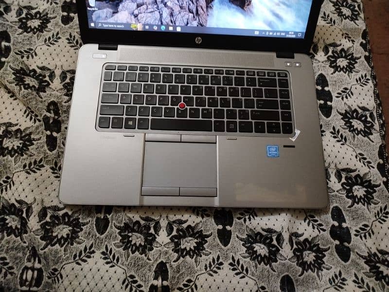 HP Core i5 5th Generation 4/128/500 1