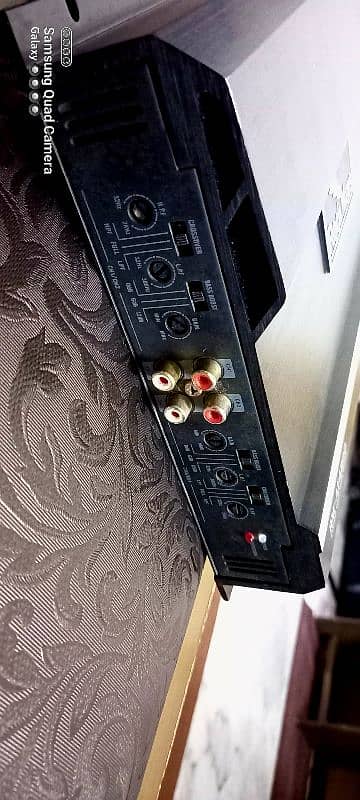 4 CHANNEL. ROCK MARS 3000 WATTS. Almost brand new Amplifier. 2