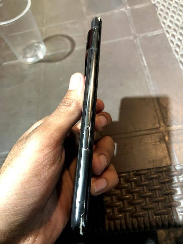 Google pixel 7 pro nonpta  12 / 128 10 by 10 2