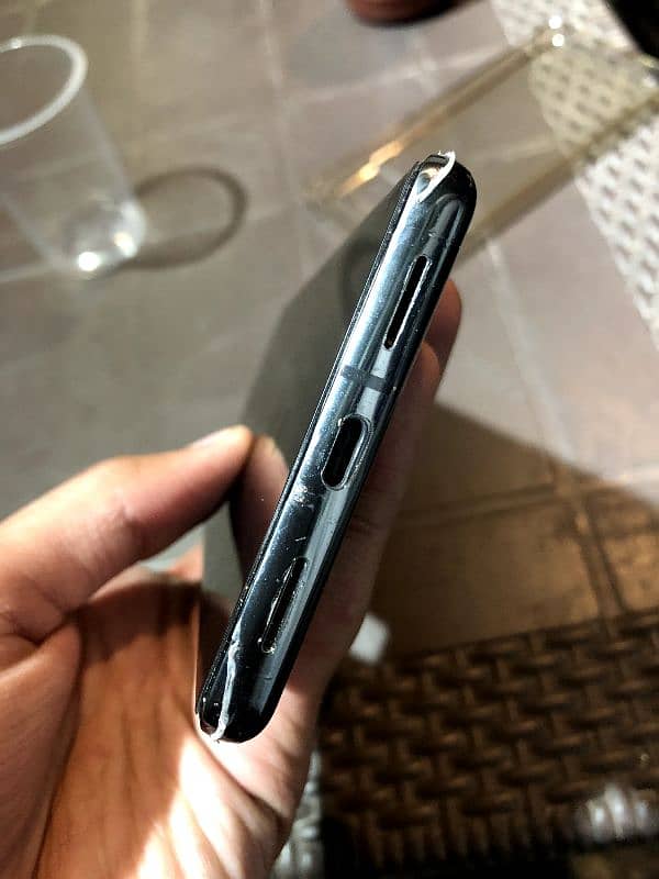 Google pixel 7 pro nonpta  12 / 128 10 by 10 5