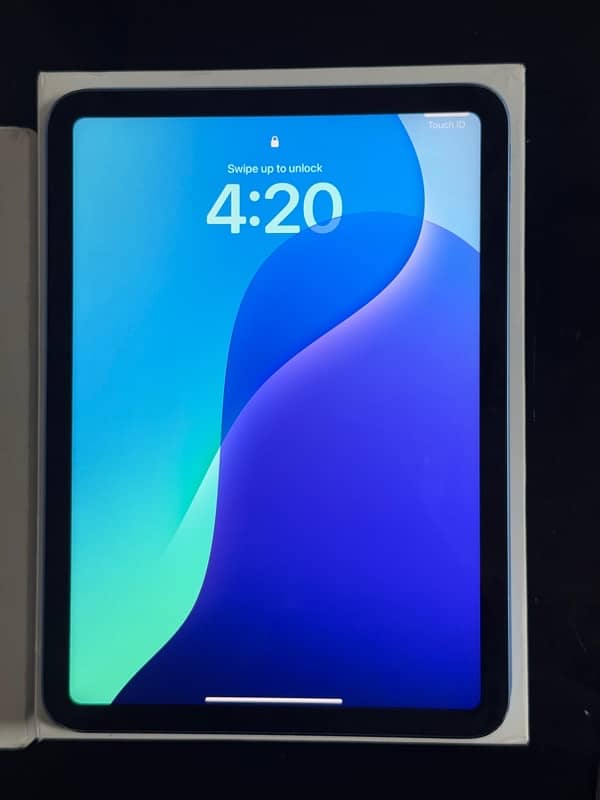IPad 10th Generation 64GB Blue With Magic Keyboard and Apple Pencil 2 2