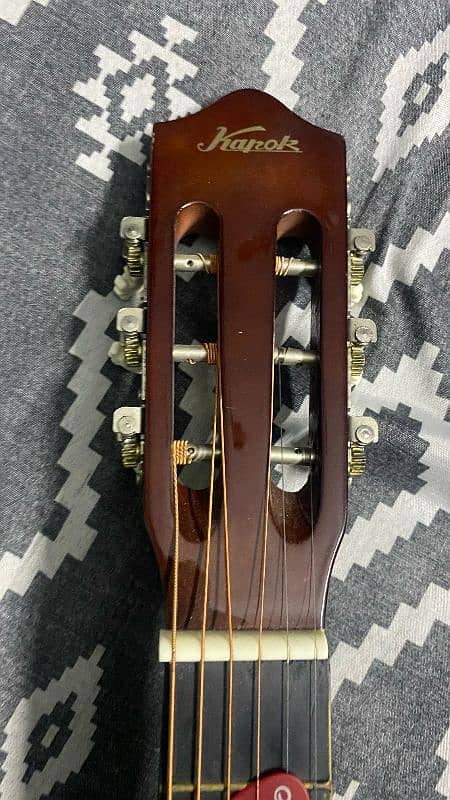 Classical style Acoustic guitar and in almost new condition 3