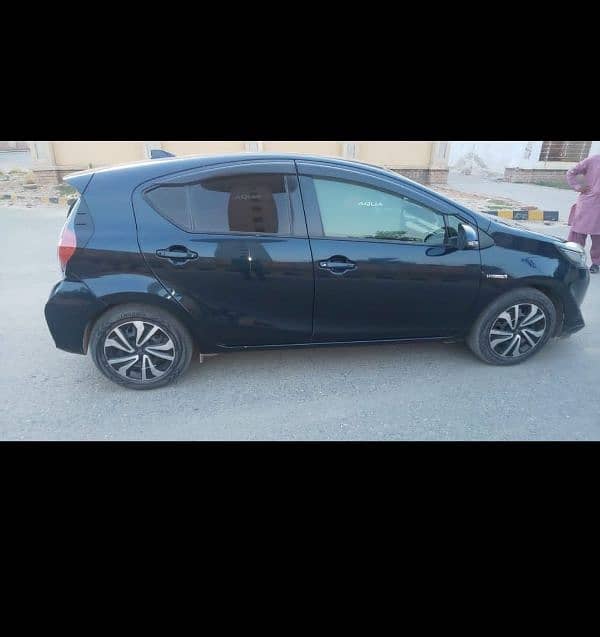 Toyota Aqua 2017 1