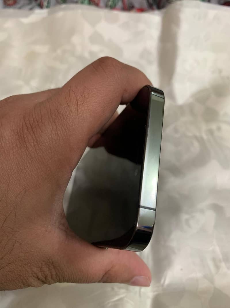 Apple iPhone 12 Pro 128-GB PTA Approved 5