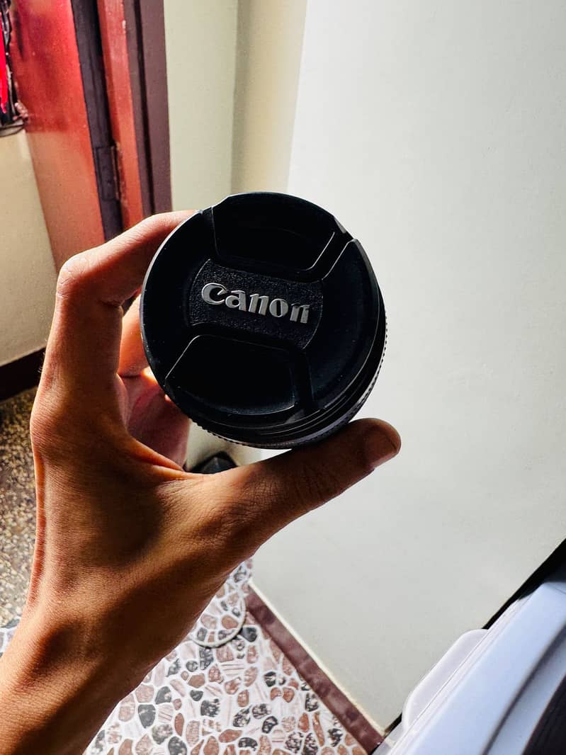 Canon 70-300mm Lens 0-33-99-22-00-30 5