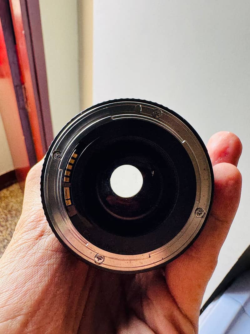Canon 70-300mm Lens 0-33-99-22-00-30 10