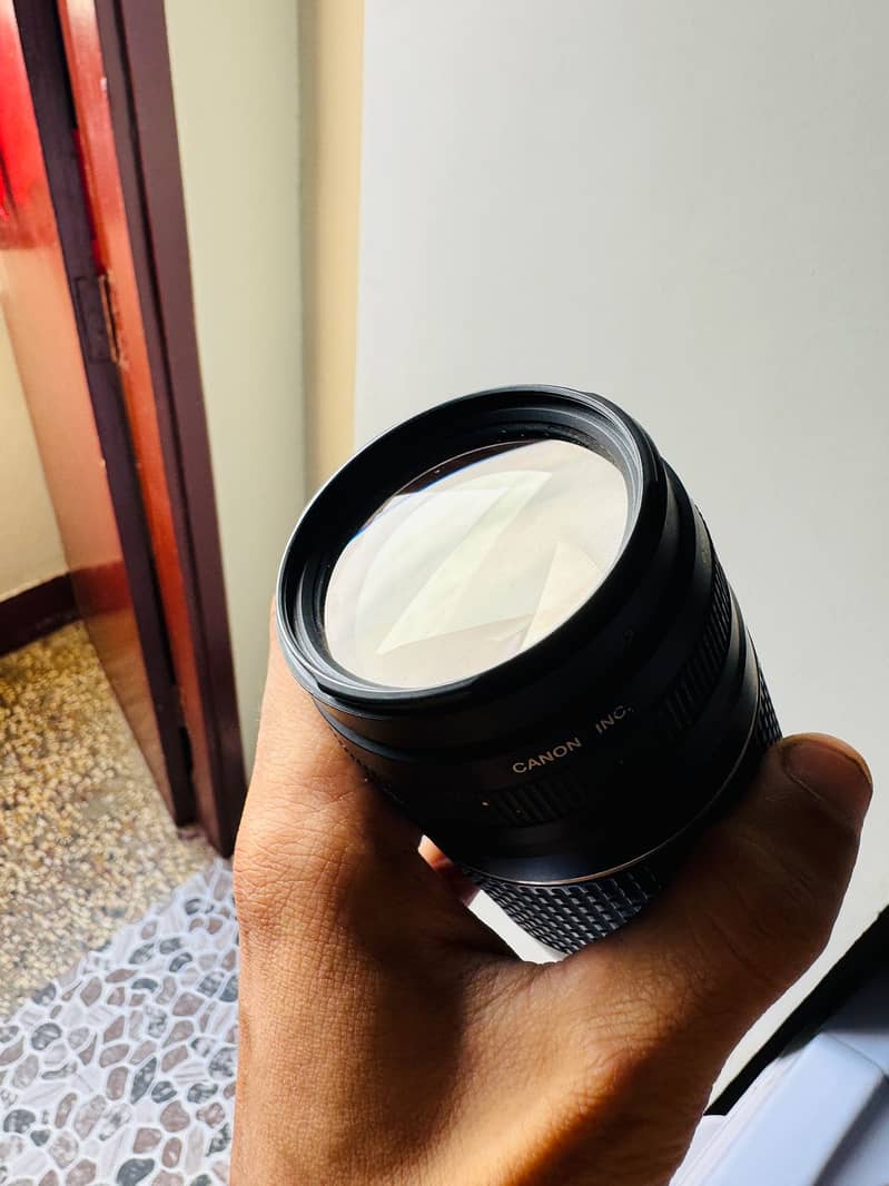 Canon 70-300mm Lens 0-33-99-22-00-30 11
