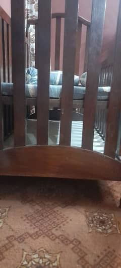 baby cot