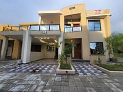 9.5 Marla Safari Home Luxury House Available For Sale