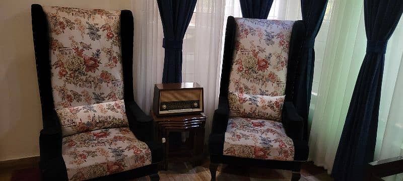Royal British single seater sofas 4