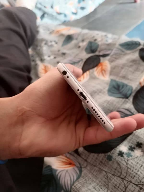 iphone 6plus 128 gb pta approved 3