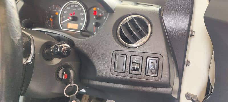 Suzuki Swift 2018 1.3 Dlx Navigation 3