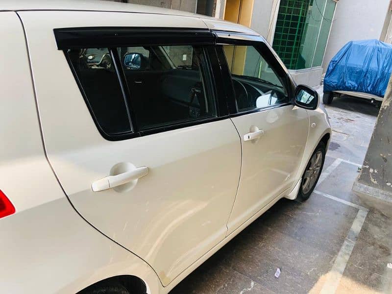 Suzuki Swift 2018 1.3 Dlx Navigation 9
