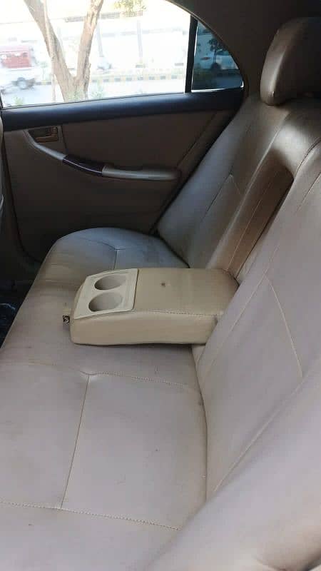 Toyota Corolla SE Saloon 2005 3