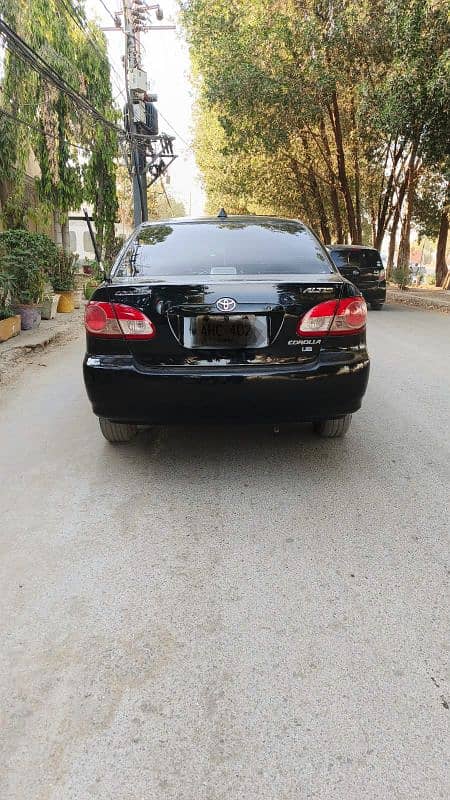Toyota Corolla SE Saloon 2005 6