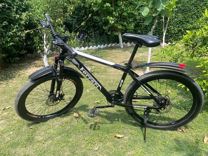 Gear Cycle | 7 back 3 front | Ferrari brand | Disk brake 0