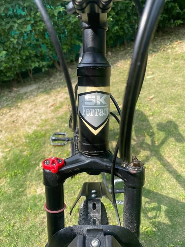 Gear Cycle | 7 back 3 front | Ferrari brand | Disk brake 1