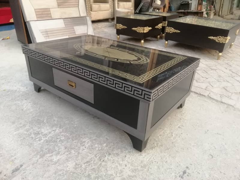 Elegant Design Center Table & Coffee Tables 8