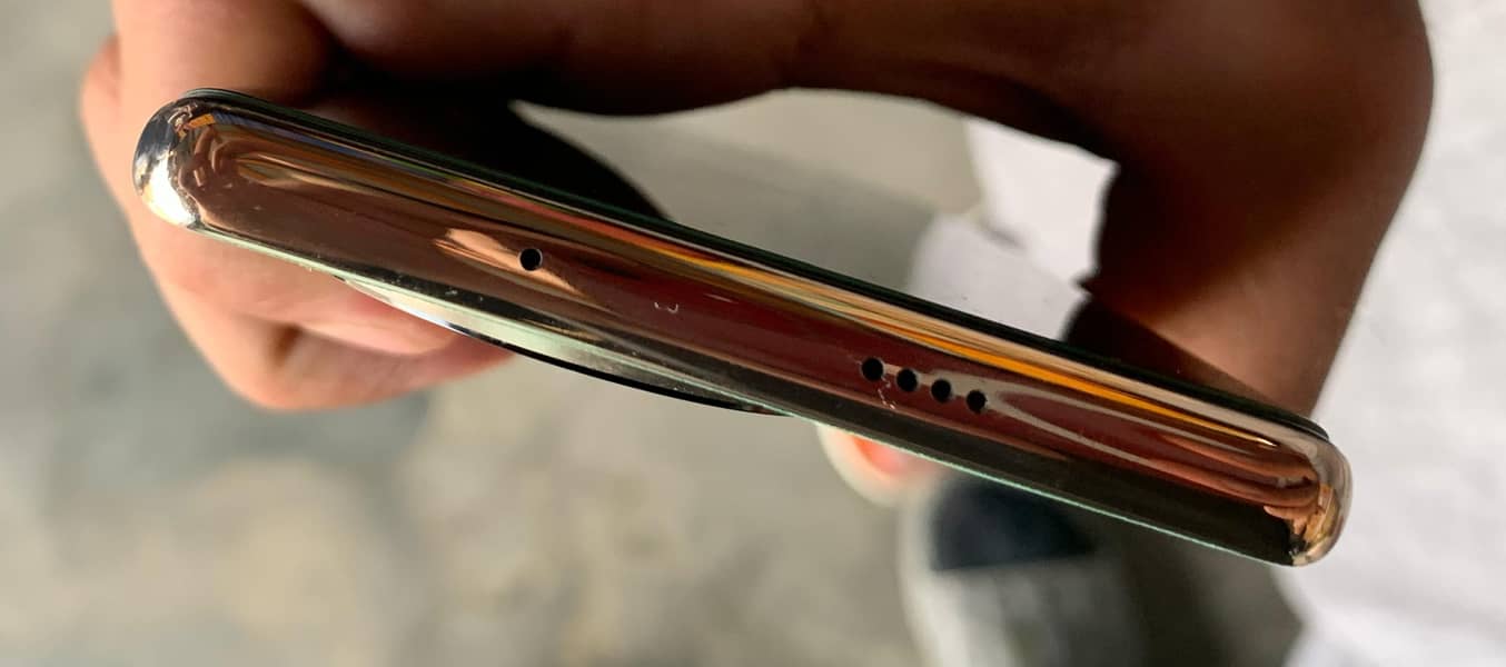 TECNO Spark 20pro plus 5