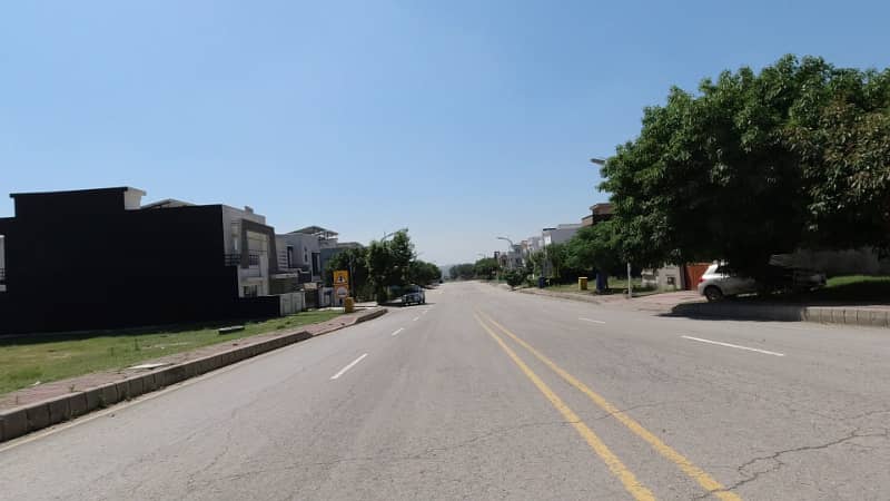 E1 Sector 5.5 Marla Residential Plot No 263P Possession Utility Charges Paid Available For Sale Near To Park And Masjid 0