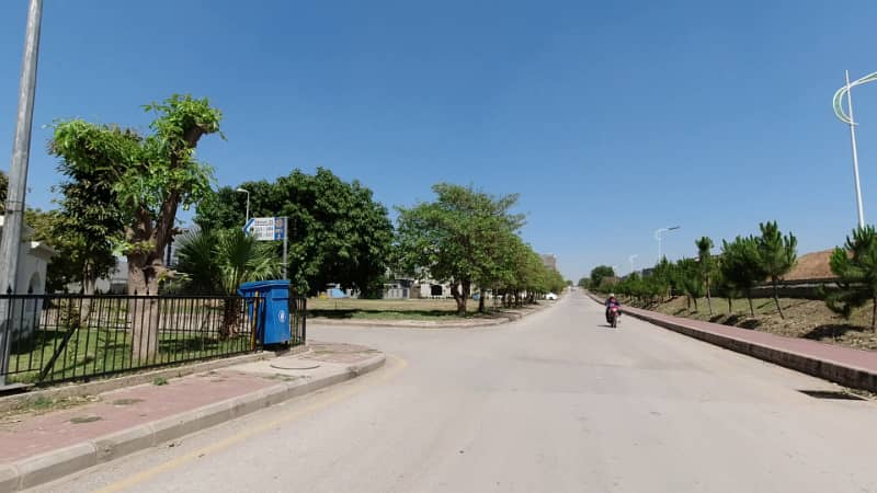 E1 Sector 5.5 Marla Residential Plot No 263P Possession Utility Charges Paid Available For Sale Near To Park And Masjid 8